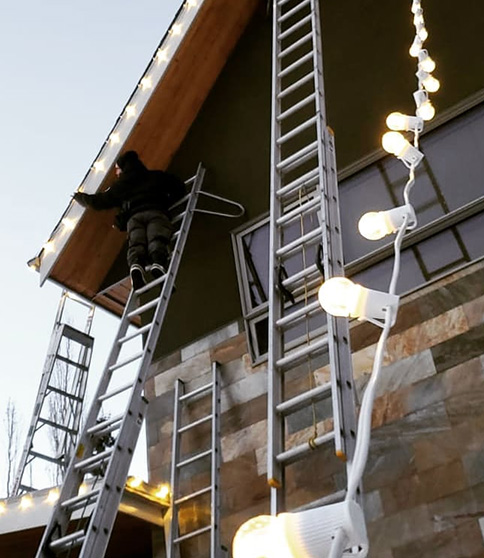 christmas light installers